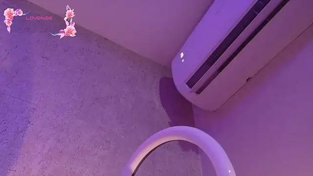 Chatroom XXX en direct de RenataLeclair