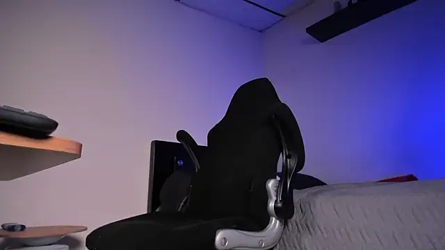 james_connor2 élő XXX-chatje