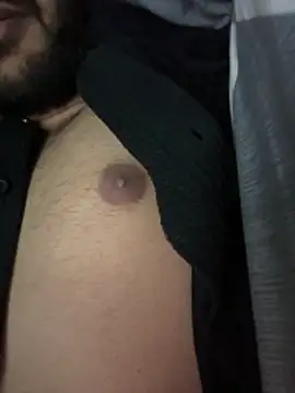 Elegant_Guy élő XXX-chatje