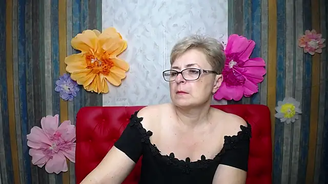 แชท XXX สดของ EmiliaGree