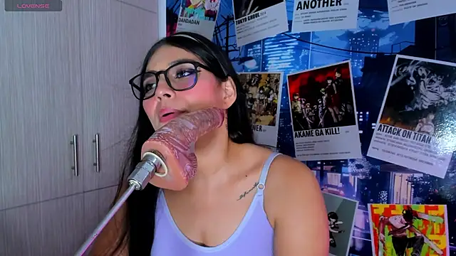 Chatroom XXX en direct de Violet_Fiore