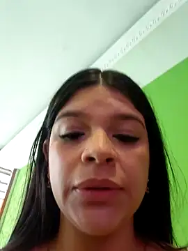 แชท XXX สดของ Layla-daring