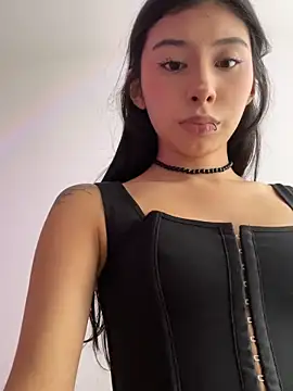 chloe_bluee_'s Webcam Show