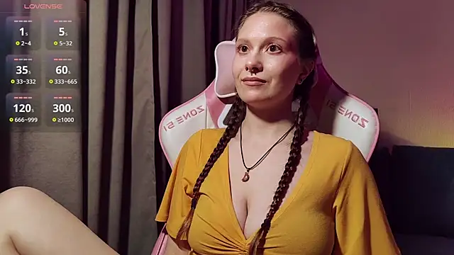 Chatroom XXX en direct de Charly_Fox