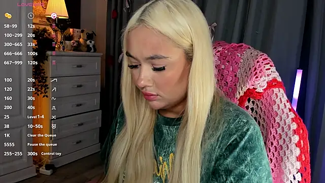 Chatroom XXX en direct de _Loneve__