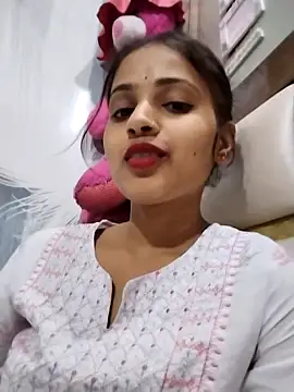 Chatroom XXX en direct de Naina11100