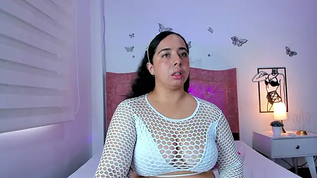 Chatroom XXX en direct de AfroditaLorens1