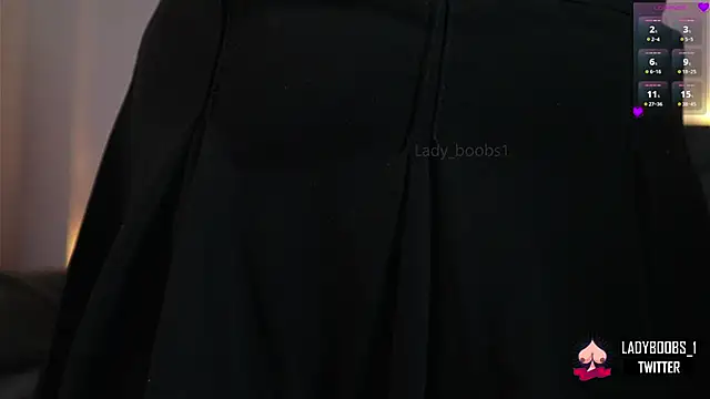 kathieandpovcock1 即時 XXX 聊天