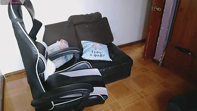 MeliisaRobers Adlı Modelin Canlı XXX Sohbeti