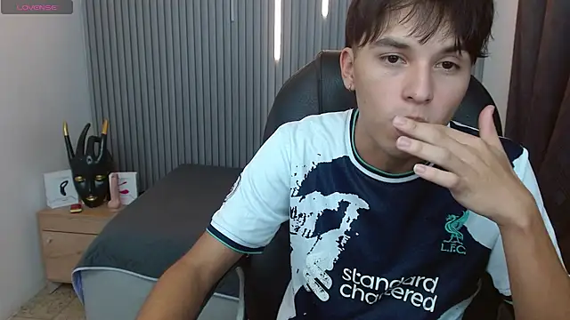 Chat XXX ao vivo de StiwenTwink