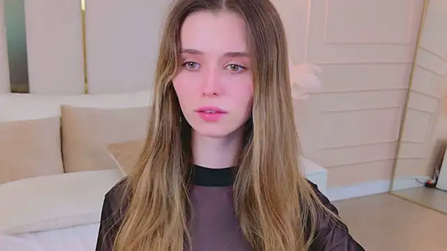 MarybethSnow: διαδικτυακό σόου στην κάμερα