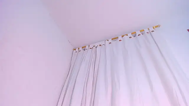 Chatroom XXX en direct de rosse_taylorx1