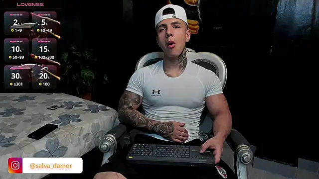 SalvatoreDmore Show Webcam