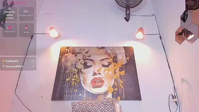 Chatroom XXX en direct de Karlaliones69