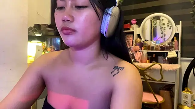 GlindaDejardin Pertunjukan Webcam