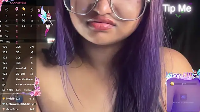 Somya_69's Live XXX Chat