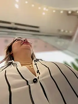 Czat XXX na żywo – DIANITA_1988