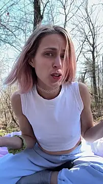 LittleLoftAngel Live XXX-Chat