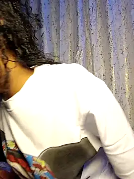 Chatroom XXX en direct de Yoyo-__