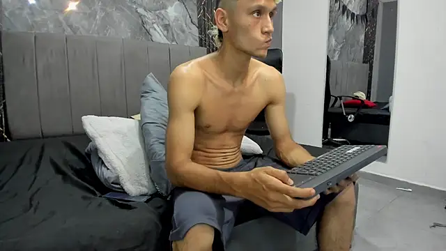TedyX99 webcam show