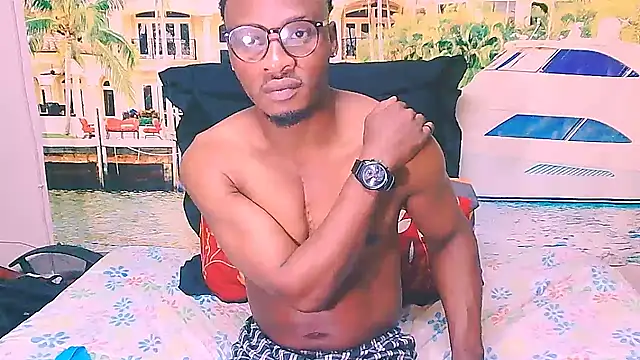 EbonyTiger69's Webcam Show