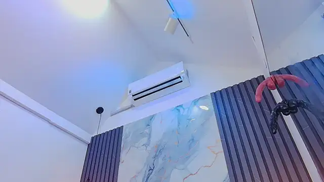 SofiiaMartinez_ – Naživo XXX chat