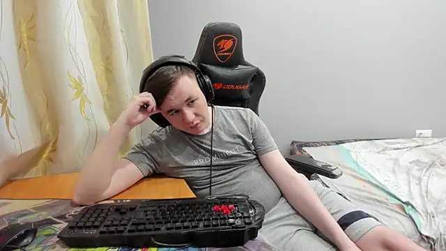 Вебкам-шоу iliaskrislove