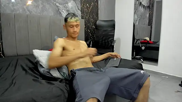 TedyX99n Webbikameraesitys