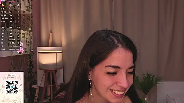 EmmyNoel live XXX chat