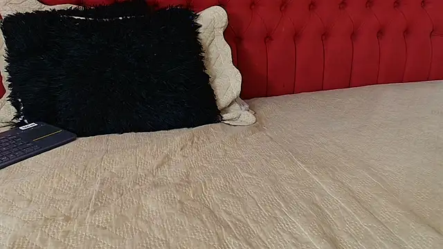 alix_rada লাইভ XXX চ্যাট