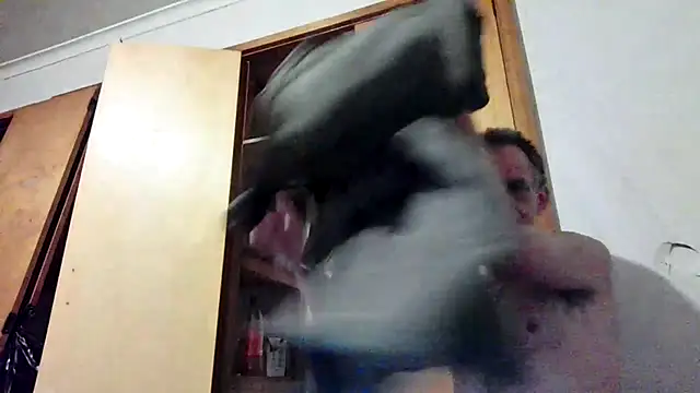 Webkamerová show TooFknHorny7676@xh