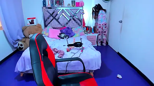 Luna_Analya's Live XXX Chat