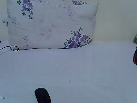 Twerl: онлайн-секс-чат