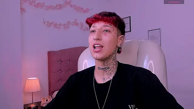 Czat XXX na żywo – Luci_Rose