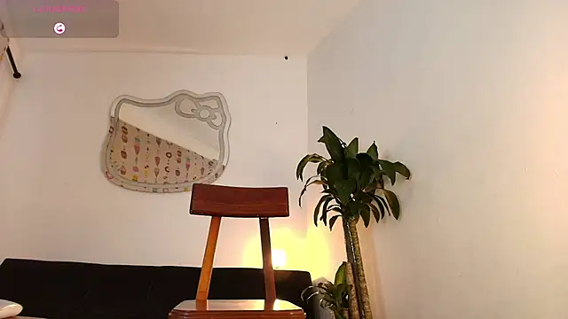 lucianaglow_のウェブカメラショー