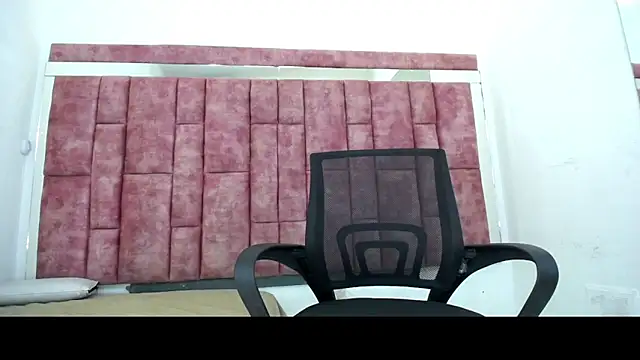 Chat +18 de Mick_storm ao vivo