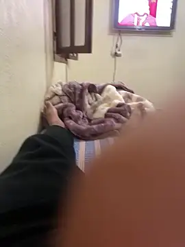 XXX chat uživo modela BroodyTenement