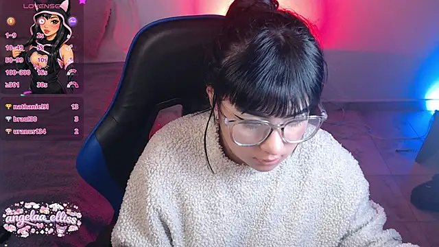 XXX chat uživo modela Angela_elliss1