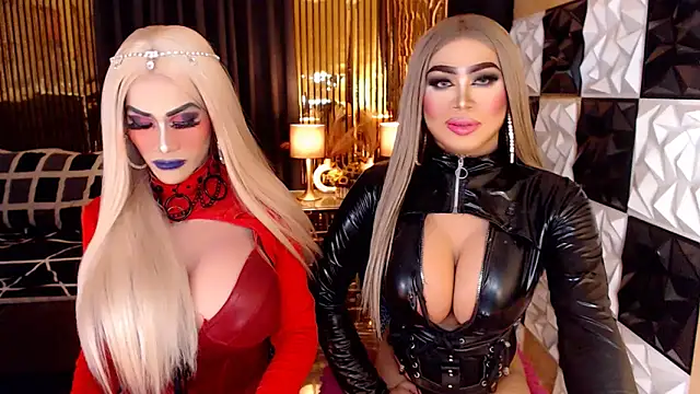 Вебкам-шоу MonstrousCockDiva