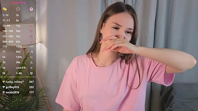 LuraPodraza 现场XXX聊天