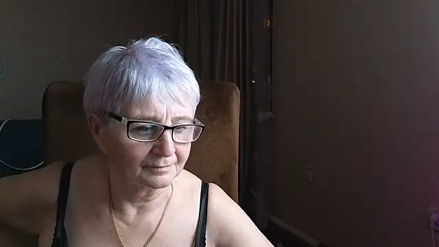 Sandra_Snowflake's Live XXX Chat