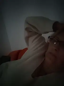 Chat XXX en directo de Divineblond