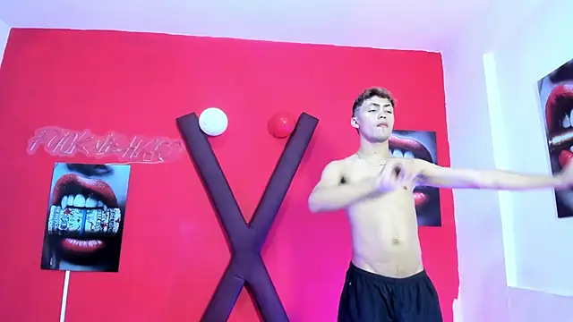 AVENGER_BOYS2026 Show Webcam