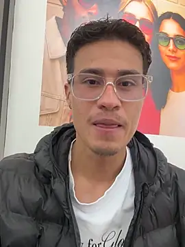 TavoHot_n Live XXX chat