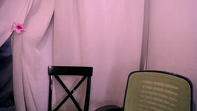 slutty_aki Obrolan Langsung XXX