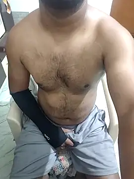 Chat XXX en directo de X-boy-11