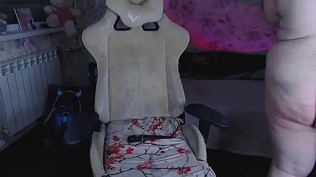 Estelle_Hicks' Webcam Show