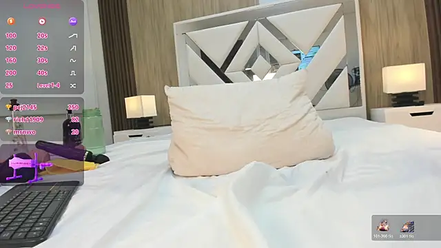 VanessaHard_as 即時 XXX 聊天