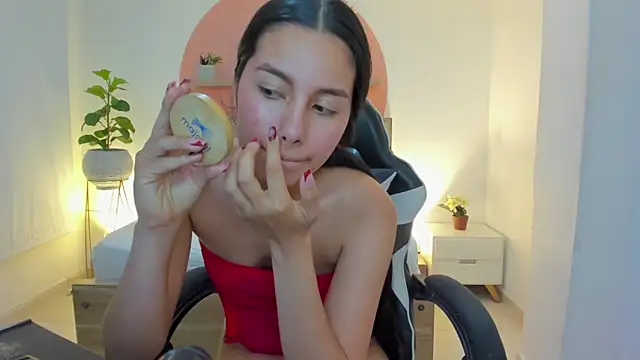 Chat +18 de kaitt_ ao vivo