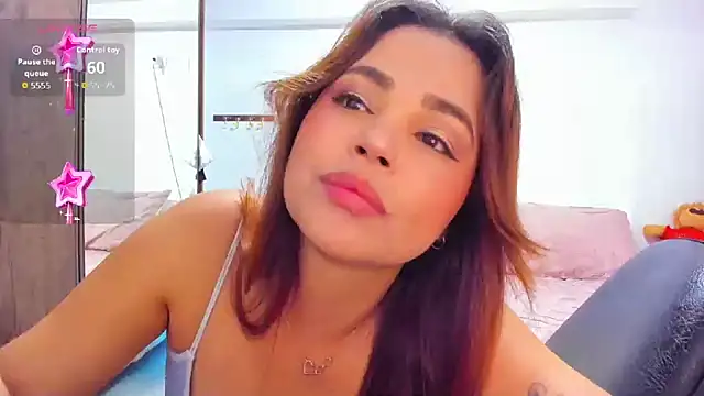 Pokazy przed kamerką – megan_poe_